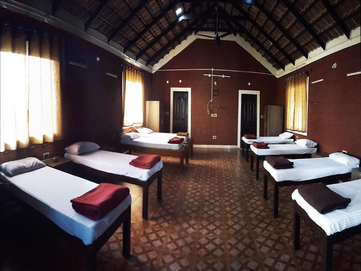 Cs County Resort 瑟格莱什布尔 外观 照片