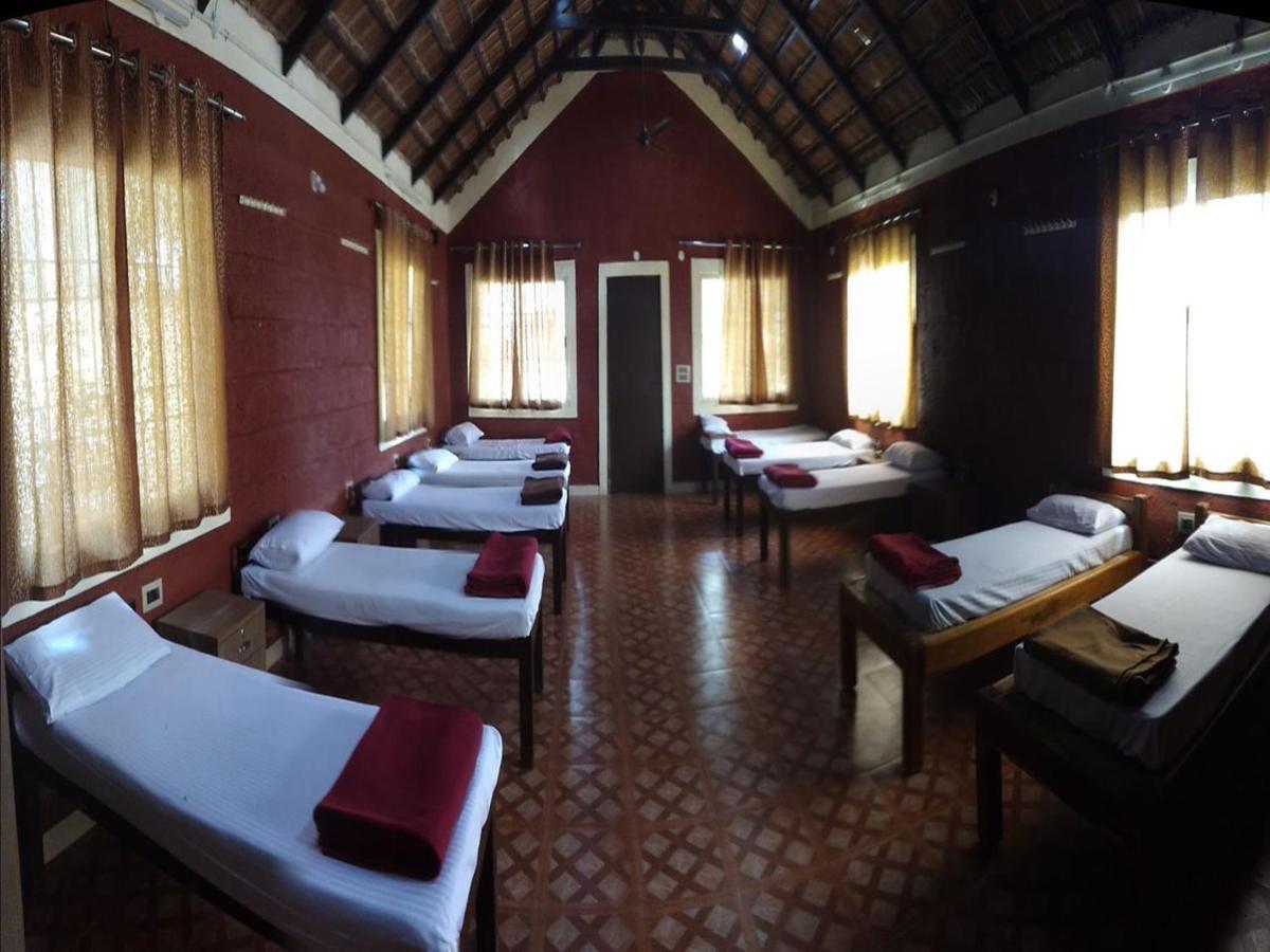 Cs County Resort 瑟格莱什布尔 外观 照片