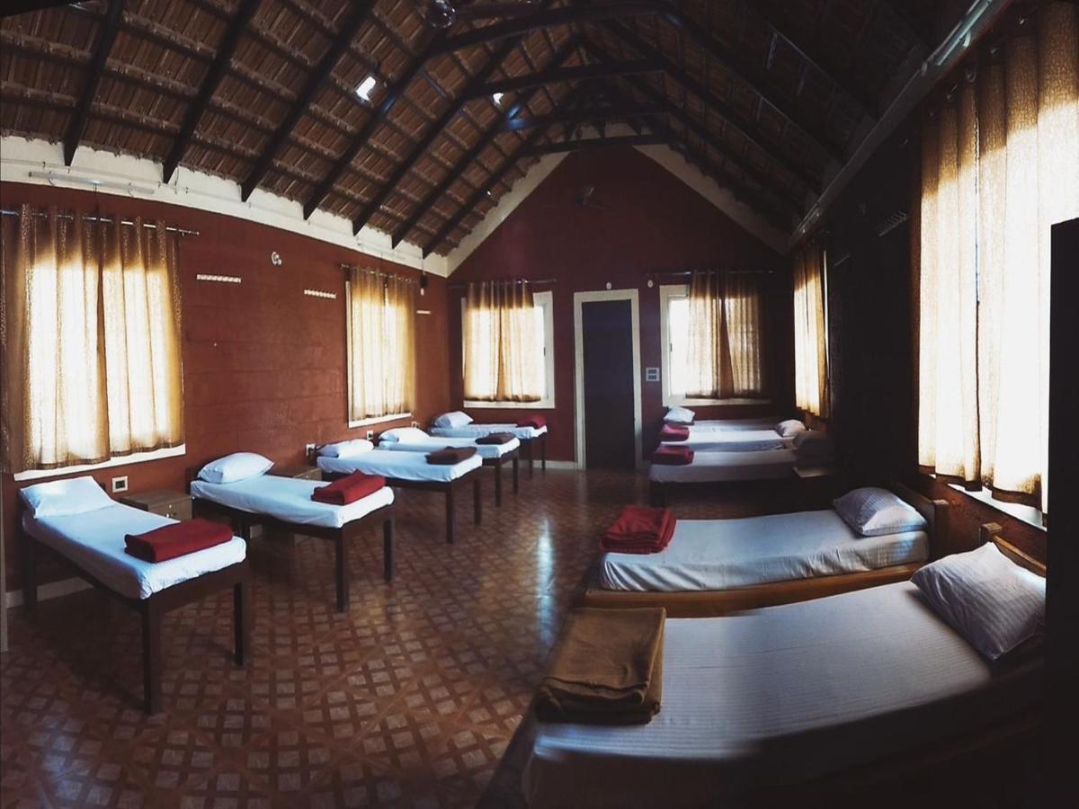 Cs County Resort 瑟格莱什布尔 外观 照片