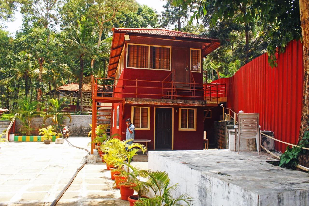 Cs County Resort 瑟格莱什布尔 外观 照片
