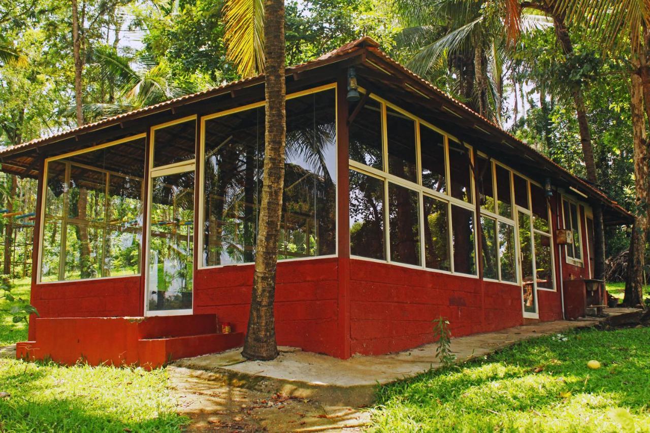 Cs County Resort 瑟格莱什布尔 外观 照片